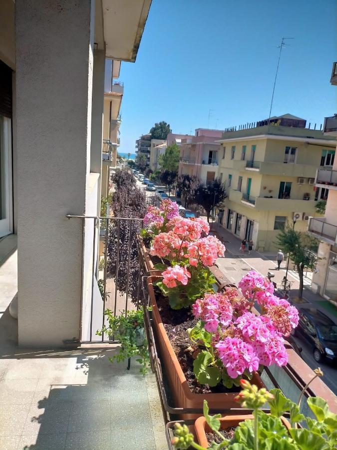 Casa Priscilla Apartment เปสการา ภายนอก รูปภาพ